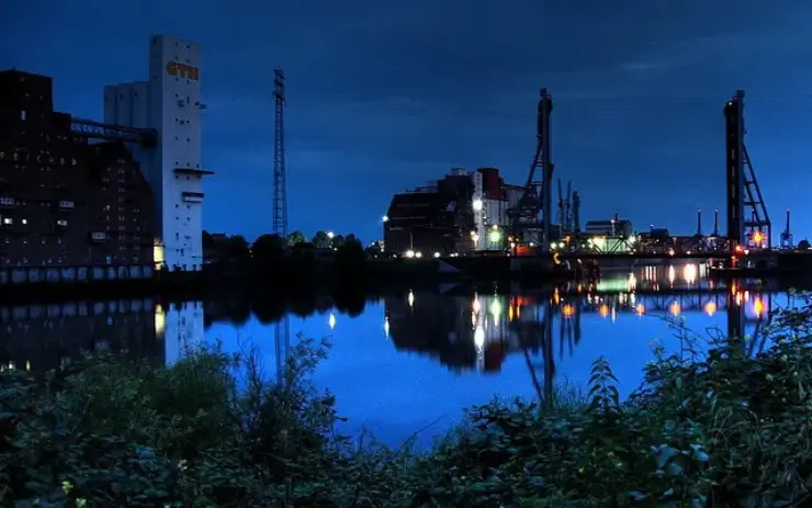 Turning World War II History into a Renewable Present – 3 Striking Sustainable Adaptations from IBA Hamburg