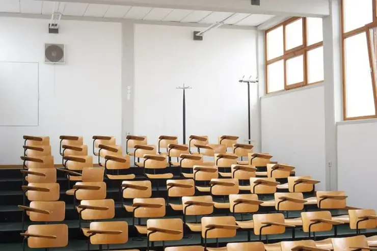 Do Universities Practice What They Preach? On Academic Sustainability