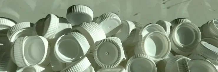 Lids against Polio