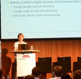 Kirsten Biemann presenting about e-mobility at the Life Cycle Workshop